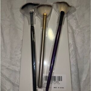9 piece fan brush set